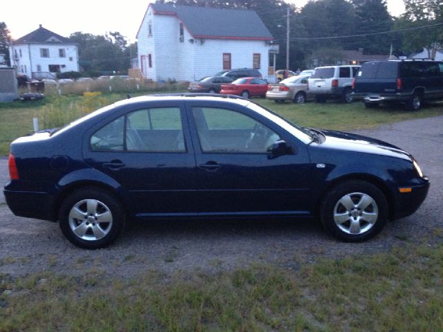 2003 Volkswagen Jetta Quad Cab 4x2 Shortbox XLT