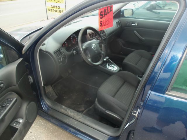 2003 Volkswagen Jetta With Leather