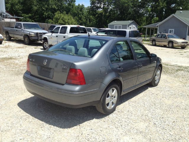 2003 Volkswagen Jetta 4dr 112 WB AWD