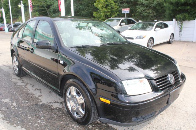 2003 Volkswagen Jetta I-4 Manual