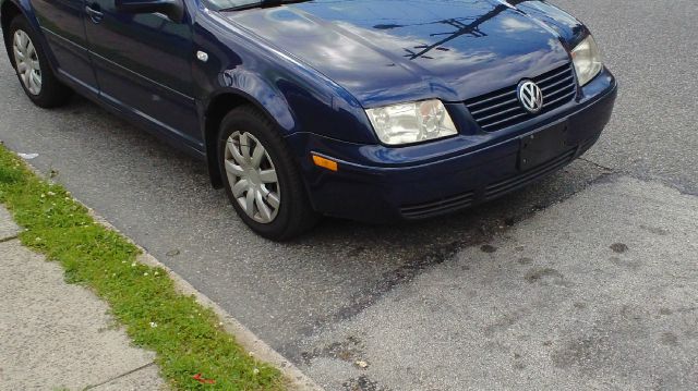 2003 Volkswagen Jetta I-4 Manual