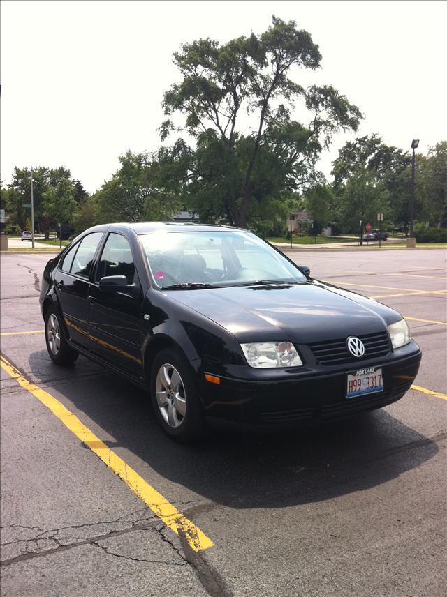 2003 Volkswagen Jetta FWD 4dr Sport