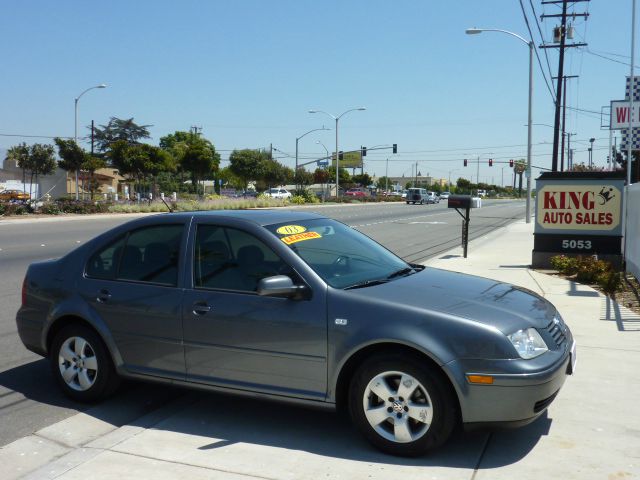 2003 Volkswagen Jetta Quad Cab 4x2 Shortbox XLT