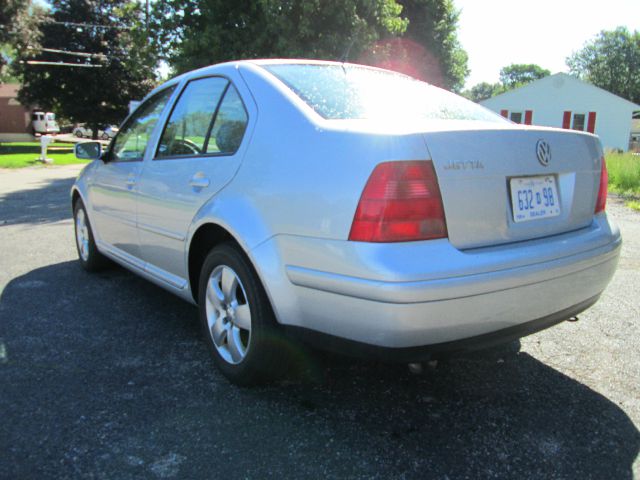 2003 Volkswagen Jetta 4dr 112 WB AWD