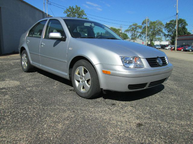 2003 Volkswagen Jetta 4dr 112 WB AWD