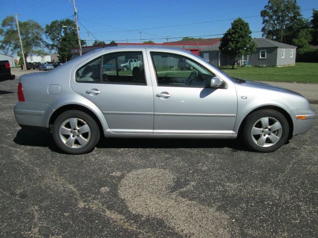 2003 Volkswagen Jetta 4dr 112 WB AWD