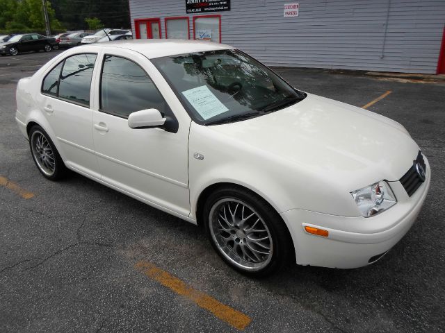 2003 Volkswagen Jetta I-4 Manual