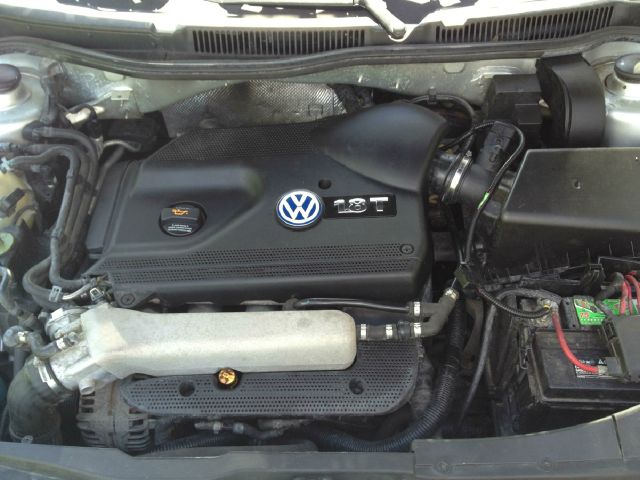 2003 Volkswagen Jetta Supercharged Notchback