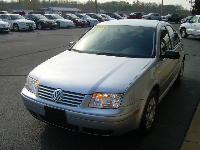 2003 Volkswagen Jetta I-4 Manual