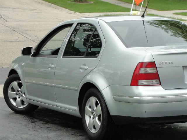 2004 Volkswagen Jetta 2WD CREW CAB 169 ST