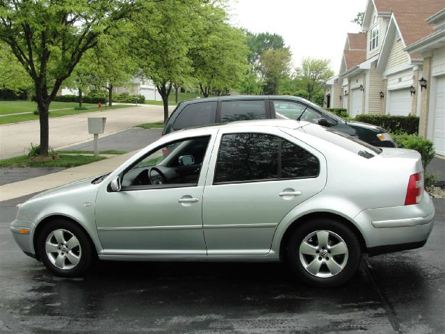 2004 Volkswagen Jetta 2WD CREW CAB 169 ST