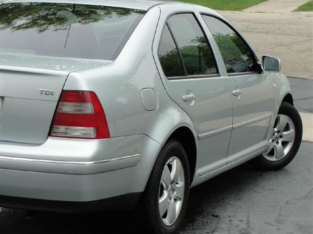 2004 Volkswagen Jetta 2WD CREW CAB 169 ST