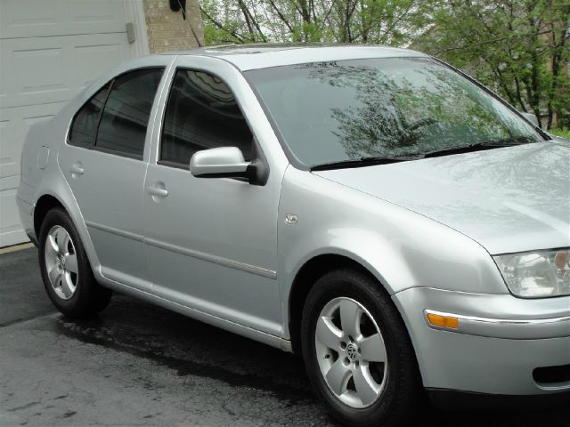 2004 Volkswagen Jetta 2WD CREW CAB 169 ST