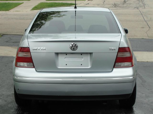 2004 Volkswagen Jetta 2WD CREW CAB 169 ST