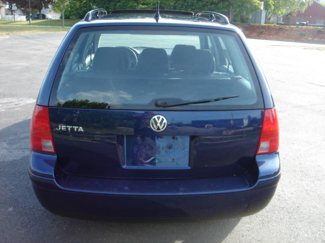 2004 Volkswagen Jetta Quad Cab 4x2 Shortbox XLT