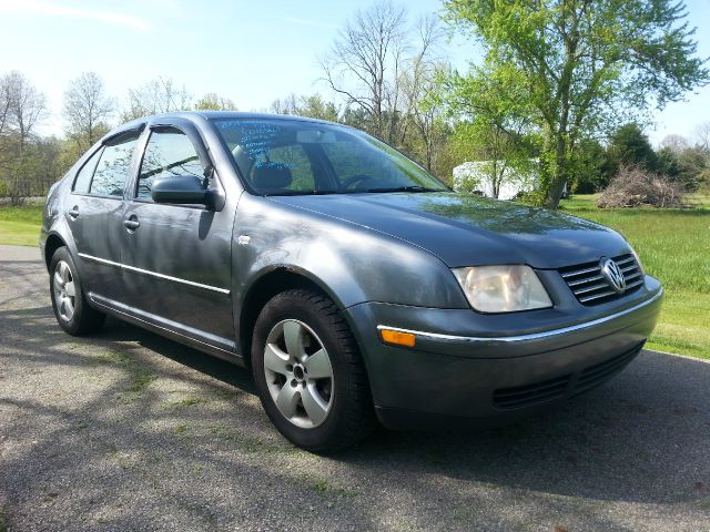 2004 Volkswagen Jetta 4dr 112 WB AWD