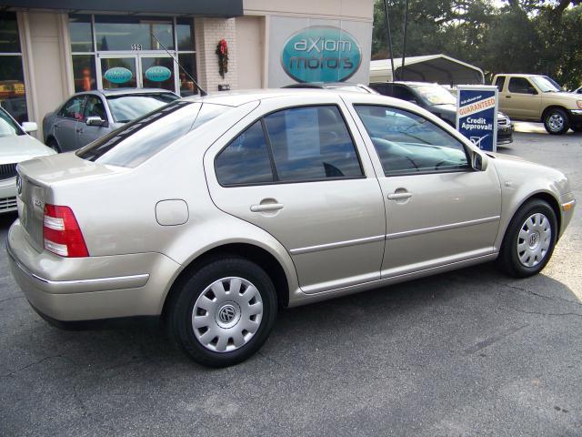 2004 Volkswagen Jetta S Sedan