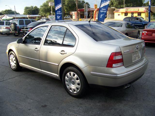 2004 Volkswagen Jetta S Sedan