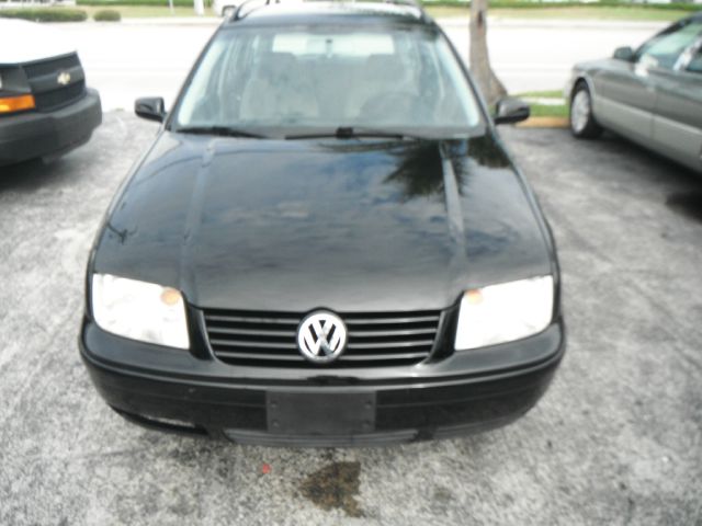 2004 Volkswagen Jetta I-4 Manual