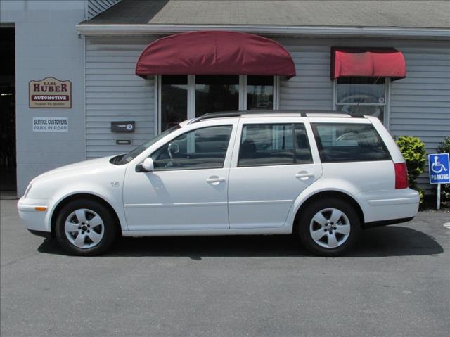 2004 Volkswagen Jetta FWD 4dr Sport