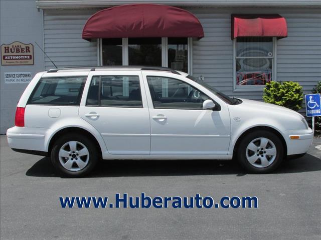 2004 Volkswagen Jetta FWD 4dr Sport