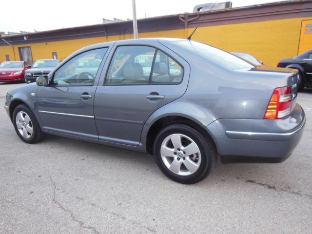 2004 Volkswagen Jetta 2WD CREW CAB 169 ST