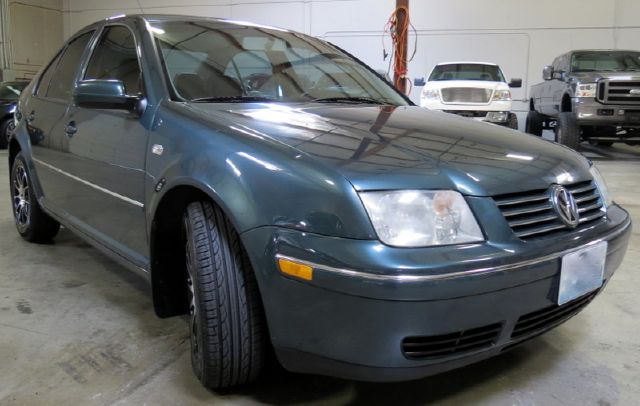 2004 Volkswagen Jetta 2WD CREW CAB 169 ST