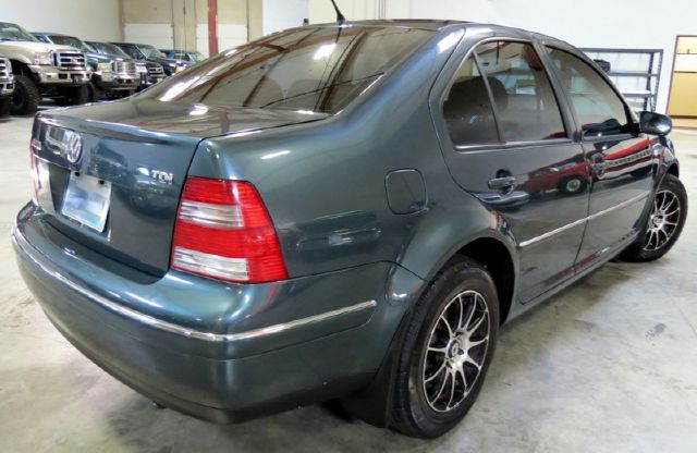 2004 Volkswagen Jetta 2WD CREW CAB 169 ST