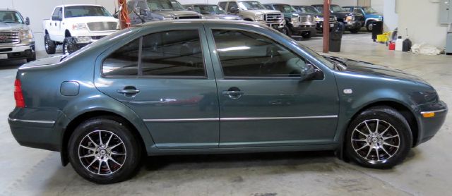 2004 Volkswagen Jetta 2WD CREW CAB 169 ST