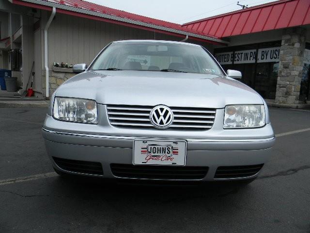 2004 Volkswagen Jetta 4dr Sdn I4 CVT 2.5 S Sedan