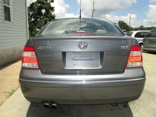 2004 Volkswagen Jetta King Cab 4WD