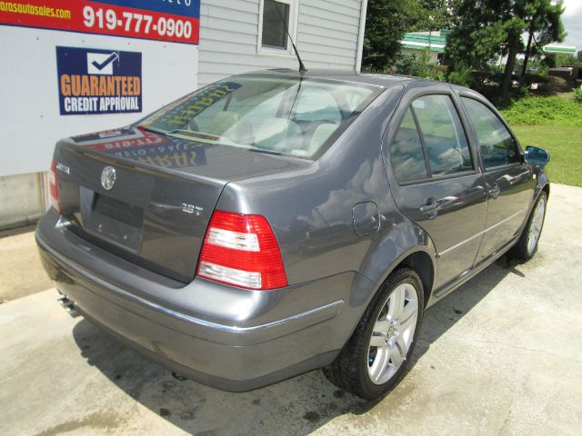 2004 Volkswagen Jetta King Cab 4WD