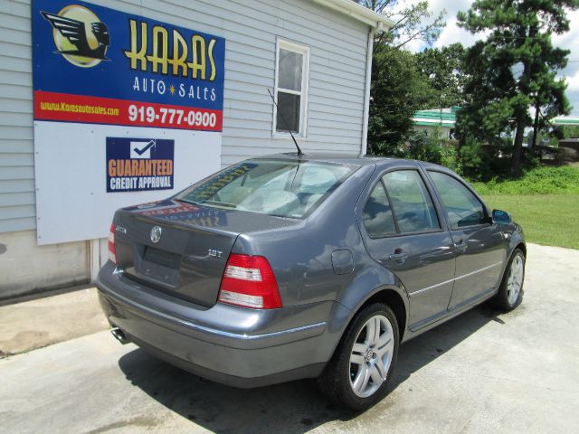 2004 Volkswagen Jetta King Cab 4WD