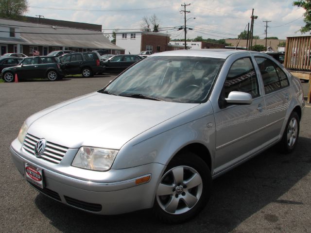 2004 Volkswagen Jetta W/t-tops