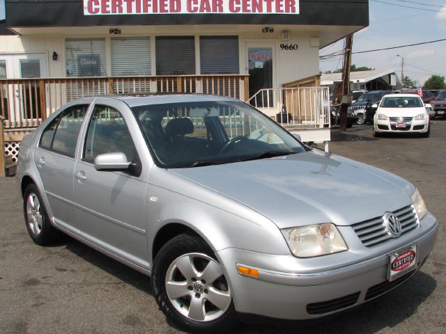 2004 Volkswagen Jetta W/t-tops