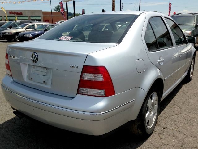 2004 Volkswagen Jetta Ml500 4matic 4dr 5.0L AWD SUV