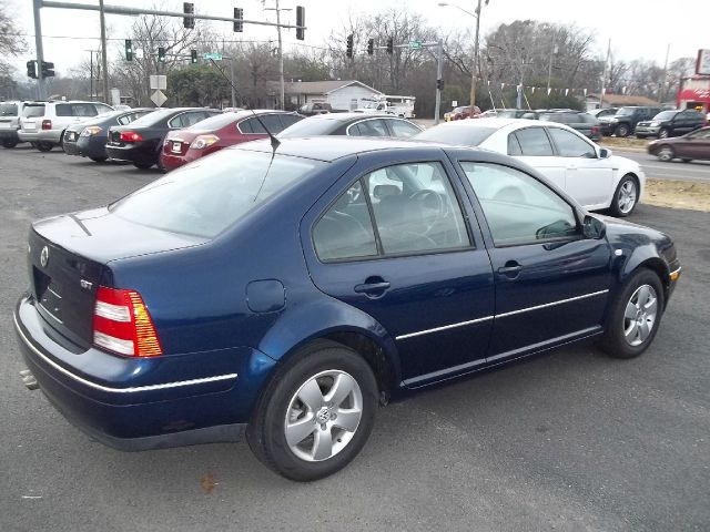 2004 Volkswagen Jetta King Cab 4WD