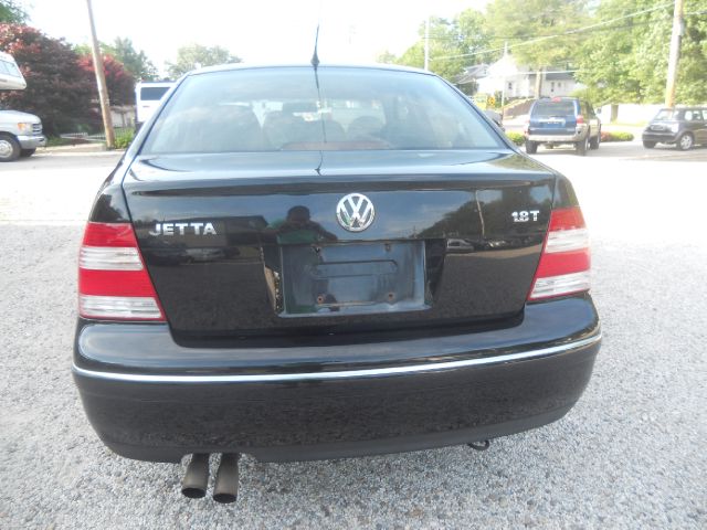 2004 Volkswagen Jetta King Cab 4WD