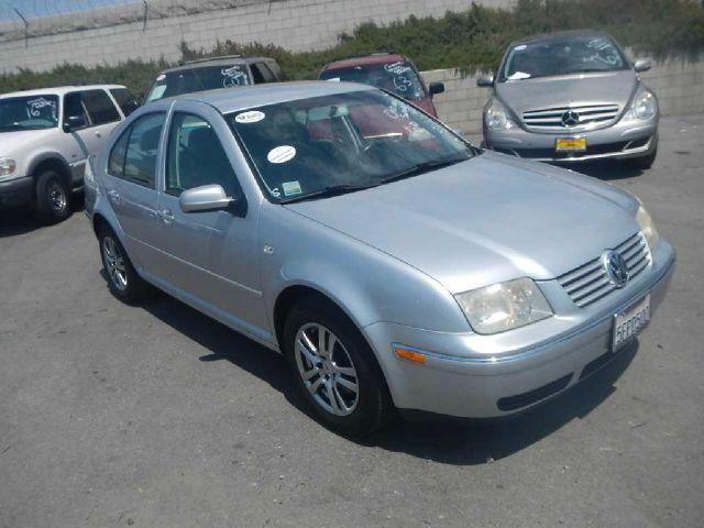 2004 Volkswagen Jetta With Leather