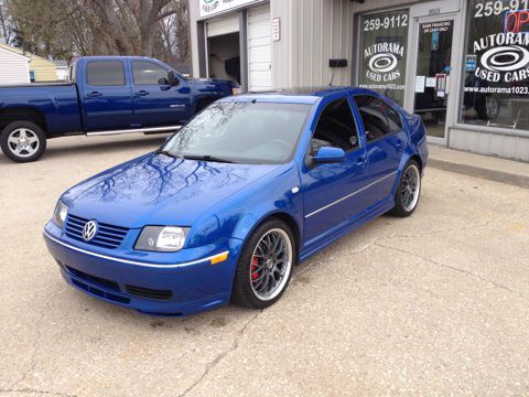 2005 Volkswagen Jetta Ml500 4matic 4dr 5.0L AWD SUV