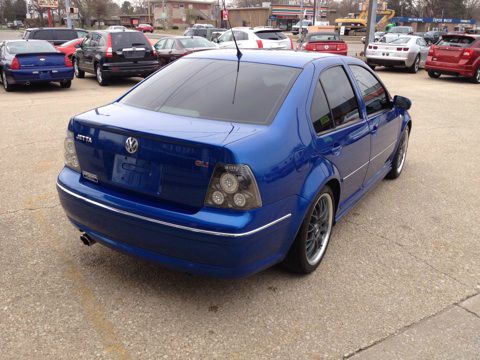 2005 Volkswagen Jetta Ml500 4matic 4dr 5.0L AWD SUV