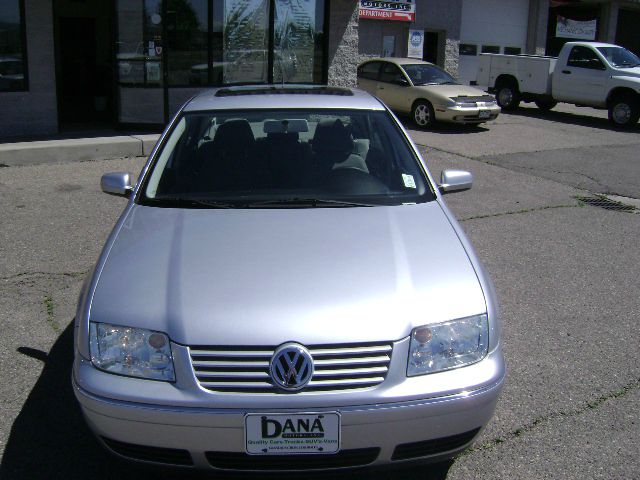 2005 Volkswagen Jetta EXV6 AT Leather