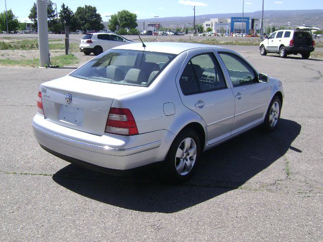 2005 Volkswagen Jetta EXV6 AT Leather