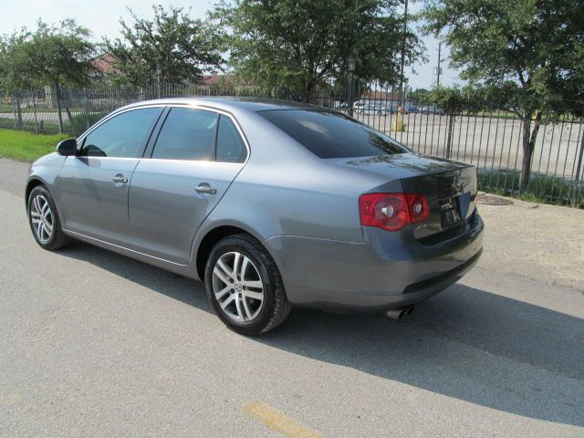 2005 Volkswagen Jetta Limited Wagon