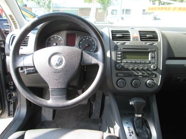 2005 Volkswagen Jetta Limited Wagon