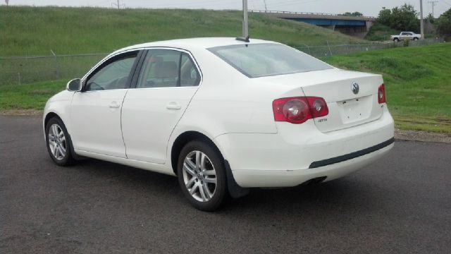 2005 Volkswagen Jetta CD With MP3