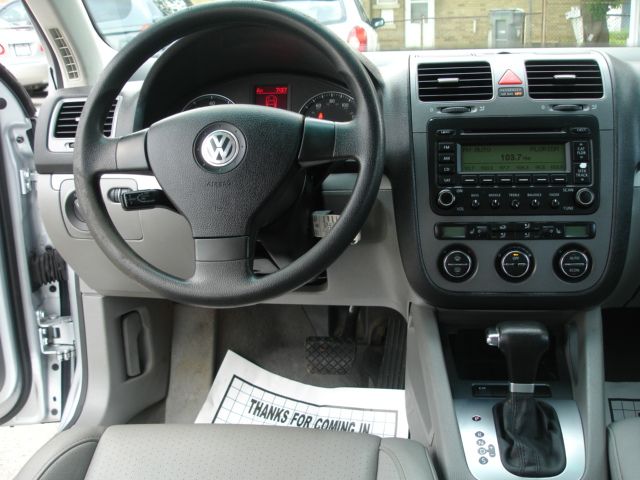 2005 Volkswagen Jetta Limited Wagon