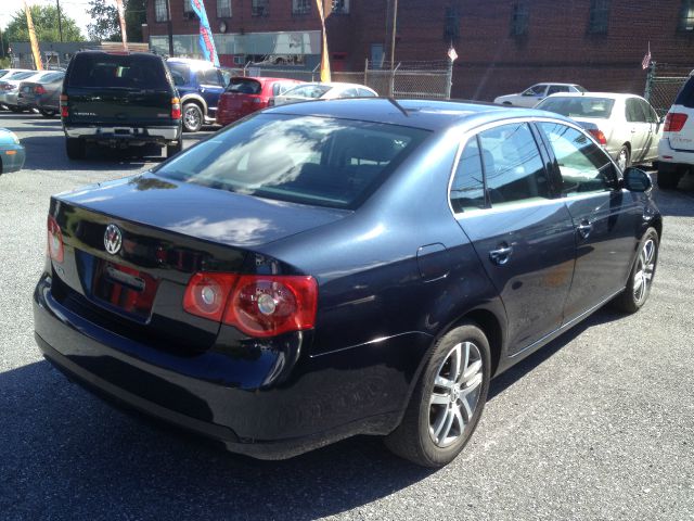 2005 Volkswagen Jetta Limited Wagon