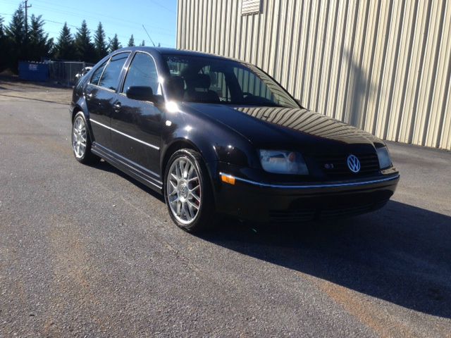 2005 Volkswagen Jetta Ml500 4matic 4dr 5.0L AWD SUV