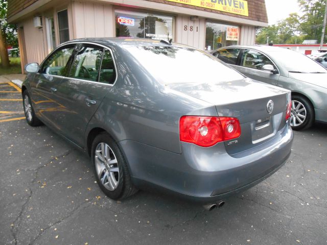 2005 Volkswagen Jetta Limited Wagon